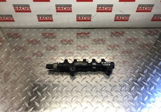Rampa injectoare Mazda 3 / Peugeot / 1.6 HDI Cod : 9654592680