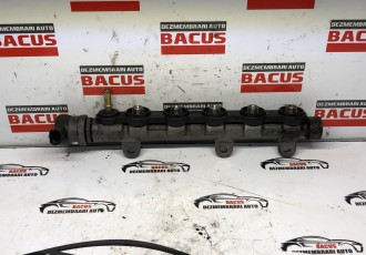 Rampa injectoare Nissan Qashqai 2.0 dci 2012 cod 0445214250 motor 150cai