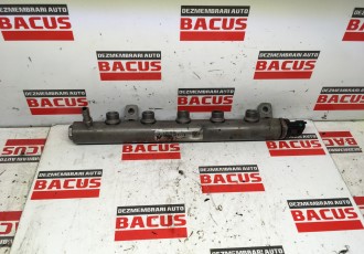 Rampa Injectoare Nissan Qashqai J10 / Renault - 1.6 DCI An 2012 Cod : 8201044829 / 175216420R