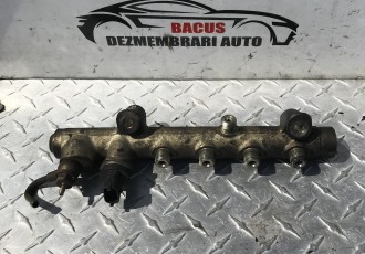 Rampa injectoare Opel Astra H [2004 - 2007] wagon 1.9 CDTI MT (100 hp) 0445214094