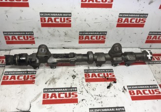 Rampa injectoare Opel Astra J cod: 0445214222 ; 55573331