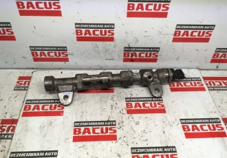 Rampa injectoare Opel Insignia cod: 0445214221