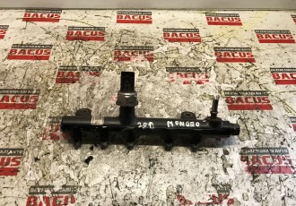 Rampa injectoare Peugeot 3008 1.6 HDI cod: 94675g01