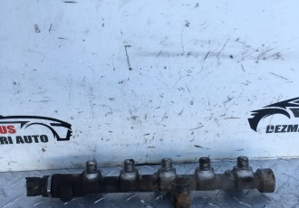Rampa injectoare Renault Trafic 2 [2001 - 2006] 0445214196 8200954113 MX1253