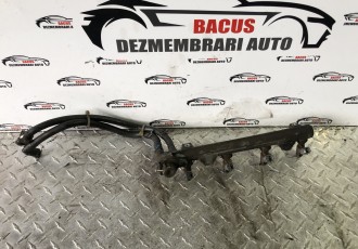 Rampa injectoare Volkswagen Golf 4 1.4 16V AXP 036133319AA 