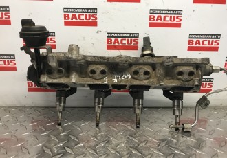 Rampa injectoare Volkswagen Golf 5 (2004-2009) 03c133204ab