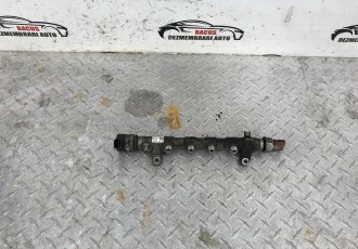 Rampa injectoare Volkswagen Passat B7 cod: 03l089n