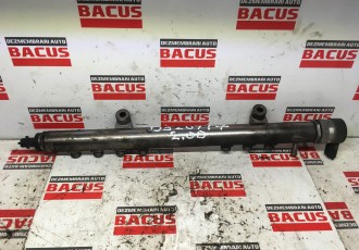 Rampa injectoare Volvo V40 / V60 2.0 Diesel Cod : 0445215025