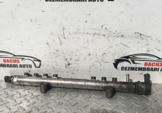 Rampa injectoare Volvo V40 / V60 2.0 Diesel Cod : 0445215025