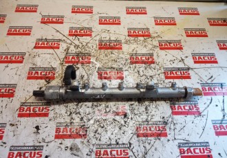 Rampa injectoare Vw golf 6 1.2 tsi cod: 03l130089b