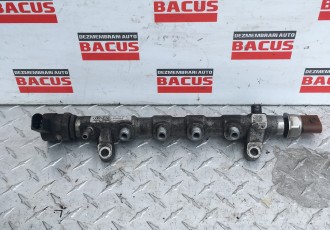 Rampa injectoare VW Golf 6 2.0 TDI cod: 03L130089P