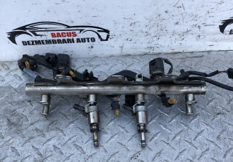 Rampa injectoare VW Golf VI 2.0 TFSI 200 cai motor CBFA cod piesa : 06J133317M