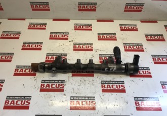 Rampa Injectoare VW Jetta / Passat B7 / Skoda / Seat / Audi CFFB 2.0TDI COD 03L089M