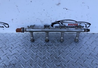 Rampa injectoare VW Polo 6R cod: 