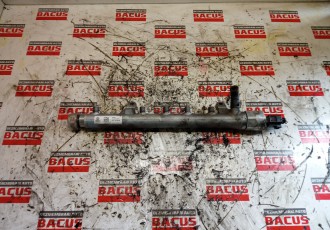 Rampa injectoare VW Touran 1.6 Tdi 2011 CAY Cod 03l130089b