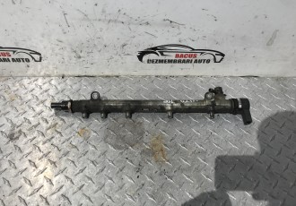 Rampa injector Rampa Injectoare Mercedes-Benz E-CLASS (W211) 2002 > 2009 A6110700395