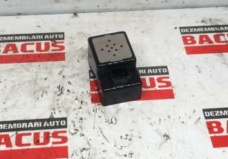 Releu 1.4 b kia carens cee'd ceed break facelift 95710-2e000