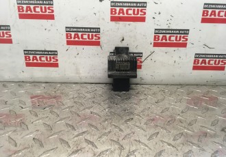 Releu Buji 1.5 DCI Renault Megane 3 / Captur 2014 COD 110678071R