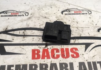 Releu Bujii BMW Seria 5 F10 / F11 Cod : 0522120103 / 781085603