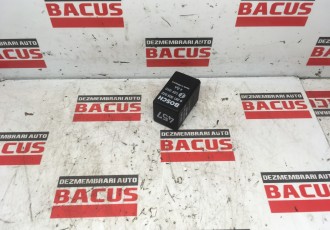 Releu bujii VW Passat B6 cod- 0281003032