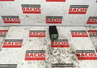 Releu bujii VW Skoda Seat Audi 04L907282