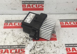 Releu ventilator Opel Zafira C cod: 13598091
