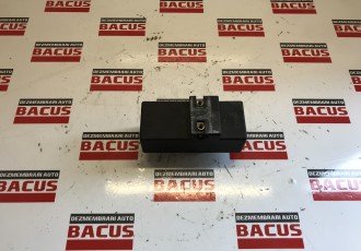 Releu Ventilator VW / Audi / Skoda  Cod: 1J0919506M