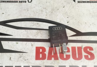 Releu Volkswagen VW Touran [facelift] [2006 - 2010] 4H0951253C