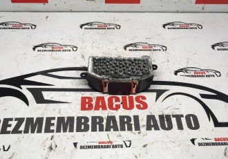 Rezistenta trepte aeroterma AUDI A4 B8 Avant (8K5) (2007 - 2017) VEMO V10-79-0018