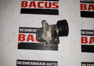 rola cu suport pentru accesorii mercedes c class w204