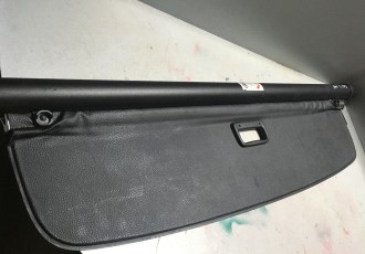 Rulou portbagaj 1K9867871A (Negru) VARIANT Volkswagen Golf 5 1K 2003-2010