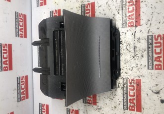 Scrumiera Skoda Octavia 2; 1Z2863077A