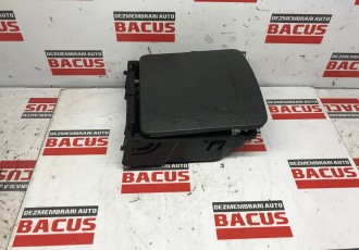  Scrumiera spate Volkswagen Golf 5  Cod :1K0862532F