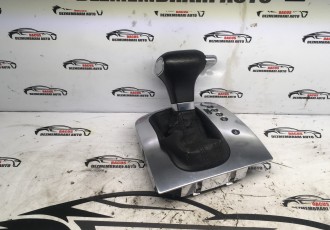 Selector nuca si manson schimbator viteze 1k1713204e Volkswagen VW Golf 5 an- 2011 