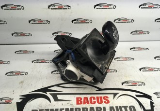 SELECTOR VITEZE TOYOTA AURIS HYBRID 1.8 BENZINA Hatchback 2018 COD- 75C582-RHD 3355047043B2 