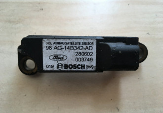 Senzor airbag Ford Focus AG-14B342-AD