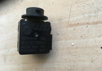 Senzor calitate aer 8K0907659A
