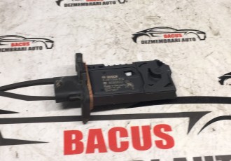 Senzor debitmetru aer BMW Seria 5 G30 530d 3.0 265 cai B57D30A cod-  8580022 / 0281006812