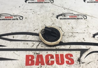 Senzor declansare airbag Renault Clio 4 Captur cod 988304048R