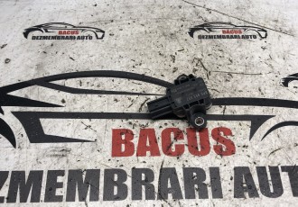 Senzor impact Audi A3 8P cod: 8p0955557