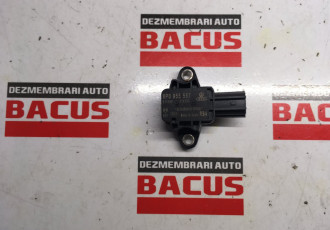 Senzor impact Audi A3 8P cod: 8p0955557