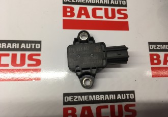 Senzor impact Audi A3 8P cod: 8p0955557