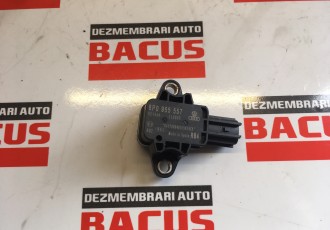 Senzor impact Audi A4 B7 cod: 8p0955557 