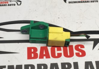 Senzor impact Audi A4 B8 cod: 1k0909606c