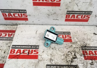 Senzor impact Audi A4 B8 cod: 8k0955557c