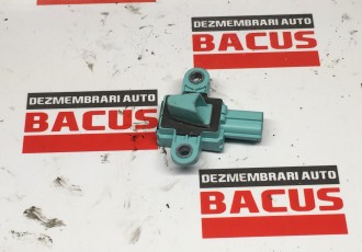 Senzor impact Audi A4 B8 cod: 8k0955557c