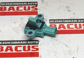 Senzor impact Audi A4 B8 cod: 8k0955557c