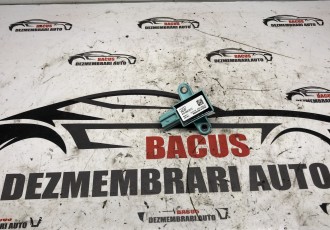 Senzor impact Audi A4 B8 cod: 8k0955557c