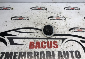 Senzor impact usa Citroen C3 Aircross an 2025 cod piesa 9843912180