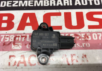 Senzor impact Volkswagen cod: 1q0955557